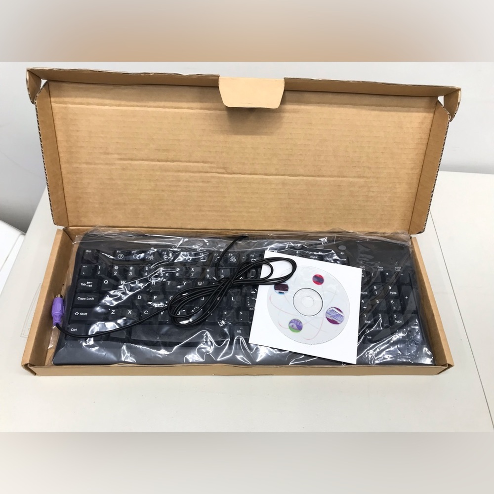 Vintage Zippy WK-88 Inter-Media Desktop Computer Keyboard‎ BRAND NEW IN BOX! - Picture 2 of 4